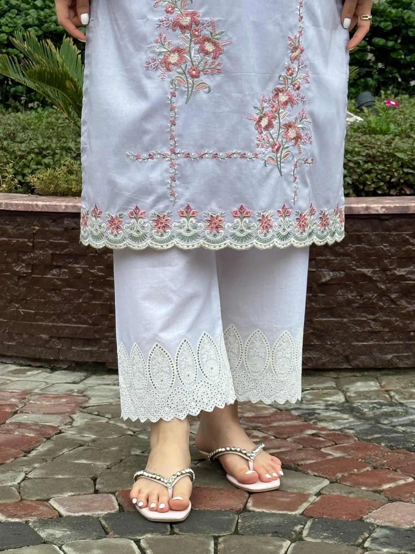 AZURE LILAC SCHIFFLI EMBROIDRED KURTA