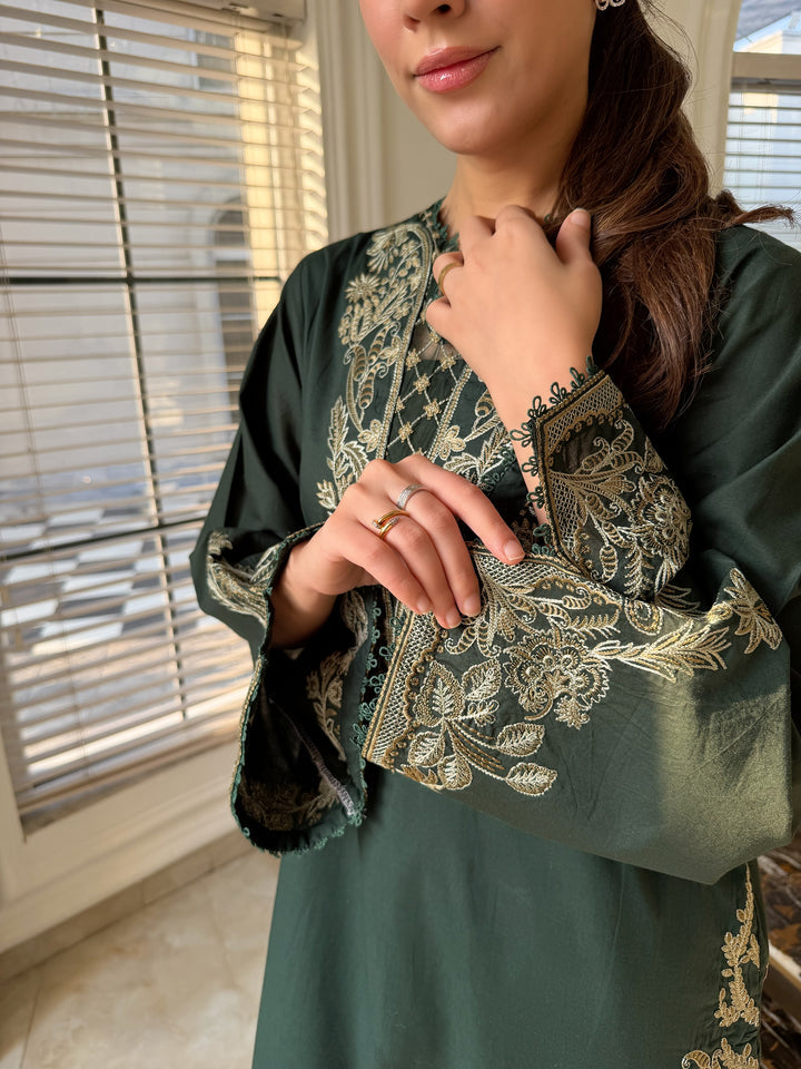 CANNABIS - DARK GREEN EMBROIDERED CO-ORD SET