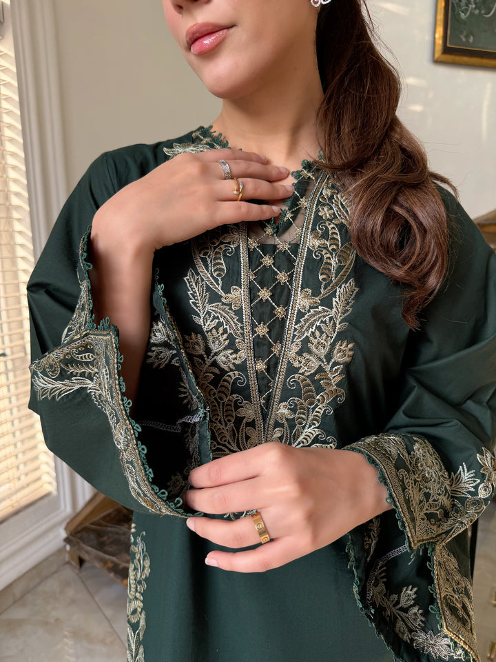 CANNABIS - DARK GREEN EMBROIDERED CO-ORD SET