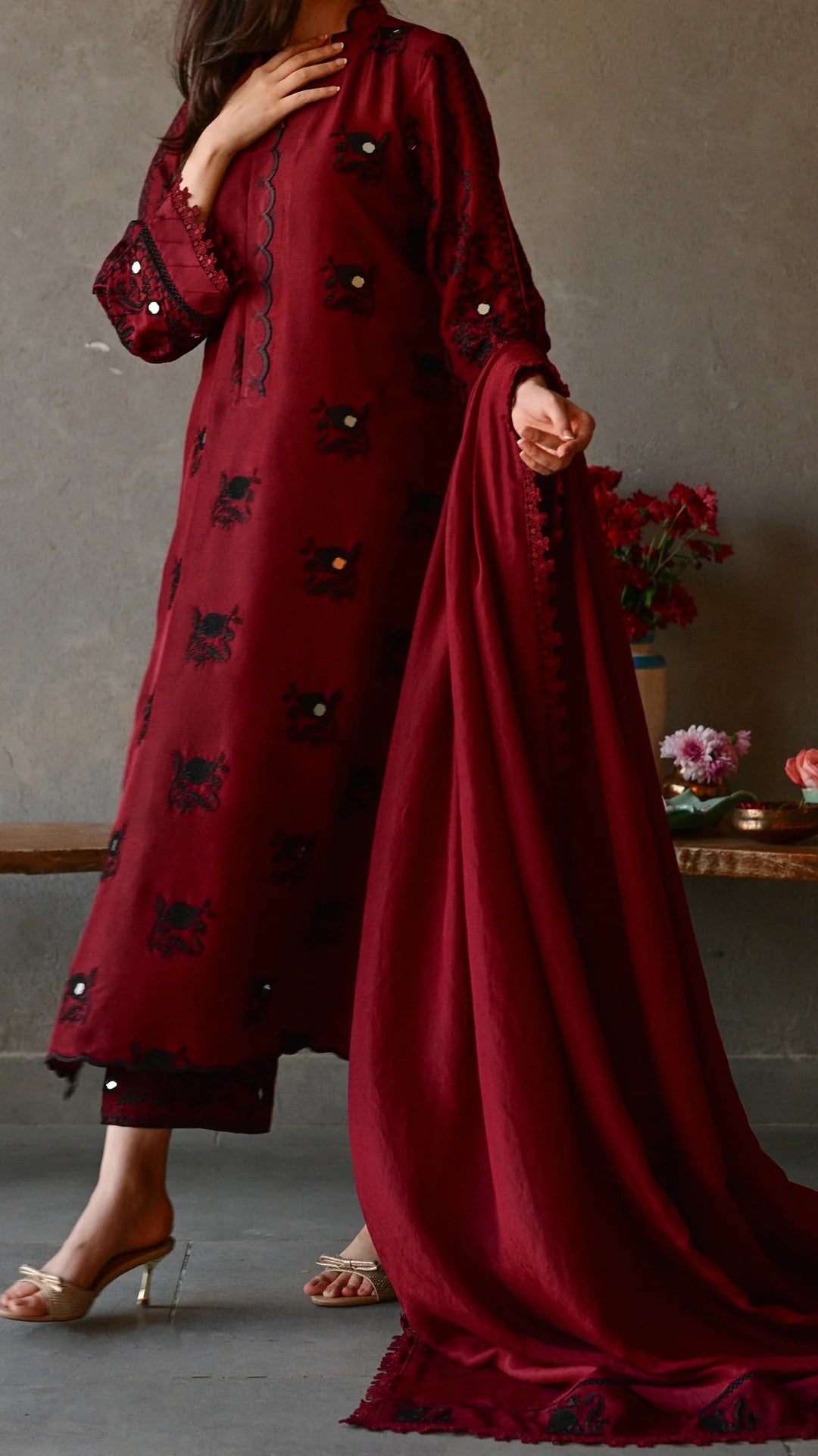 LUMI KURTA AND EMBROIDERED IZAAR