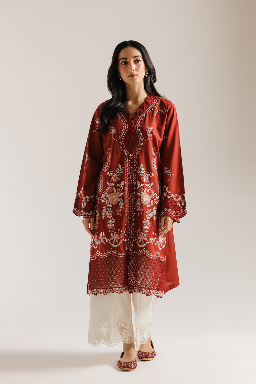 ETHNC EMBROIDERED SUIT