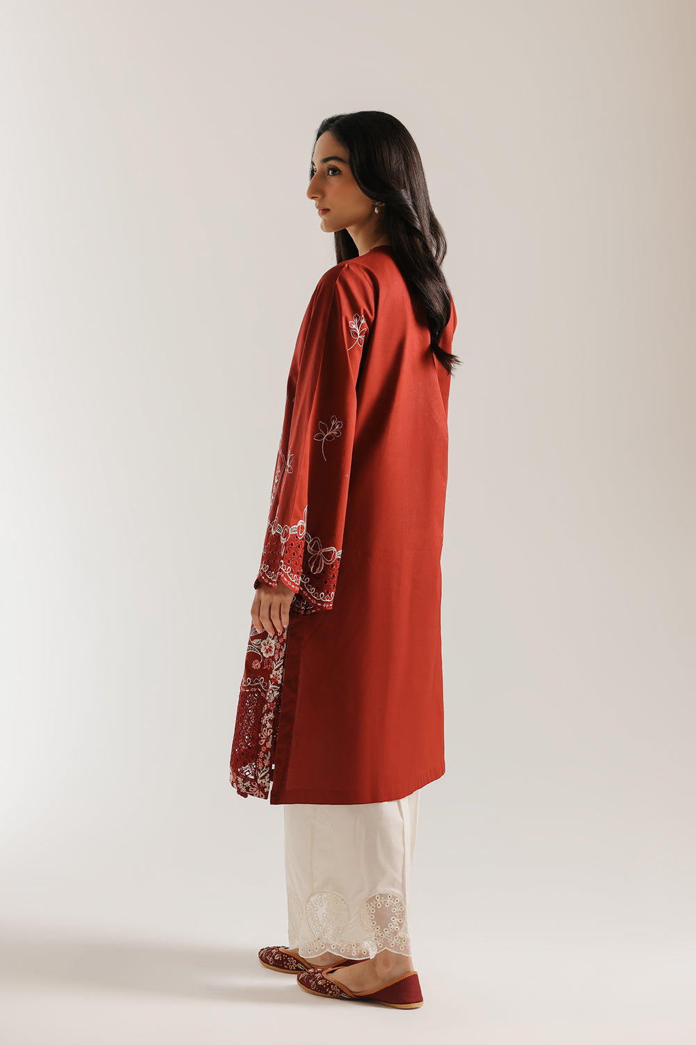 ETHNC EMBROIDERED SUIT