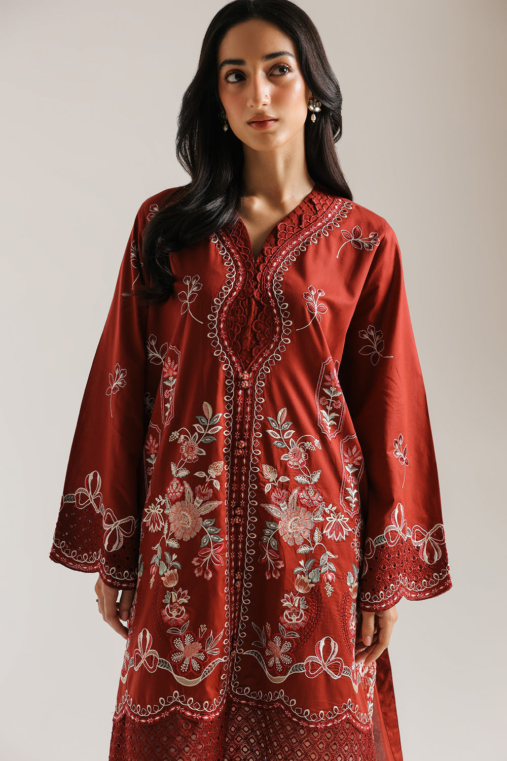 ETHNC EMBROIDERED SUIT