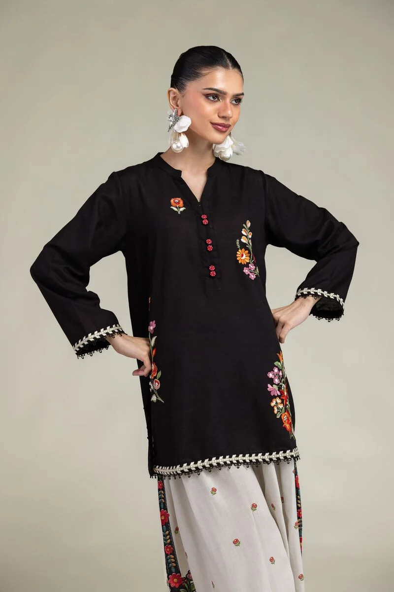 BLACK FLORAL EMBROIDERED RAW SILK SUIT