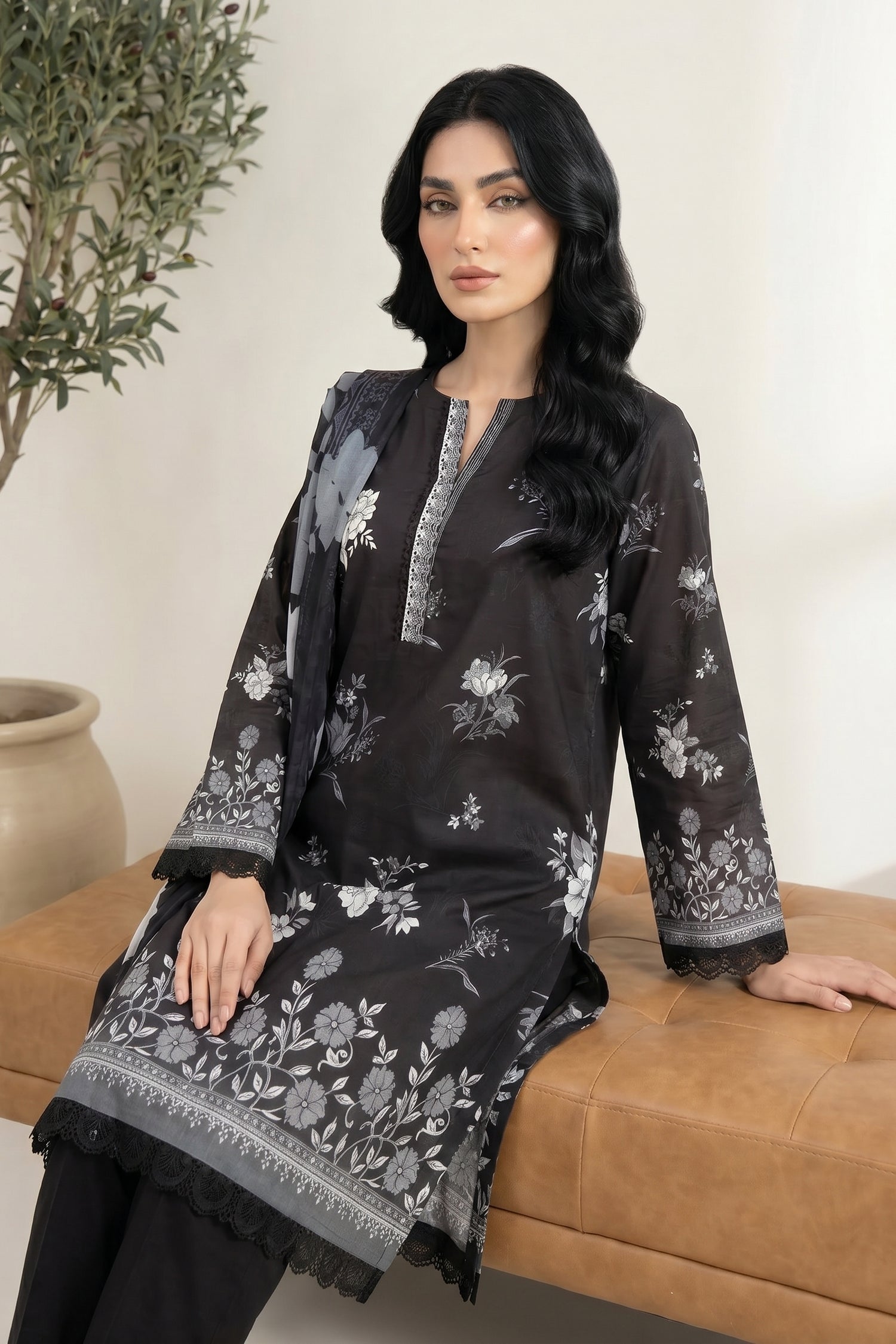 LAKHANY 03 PIECE STITCHED MONOCHROME PRINTED LAWN