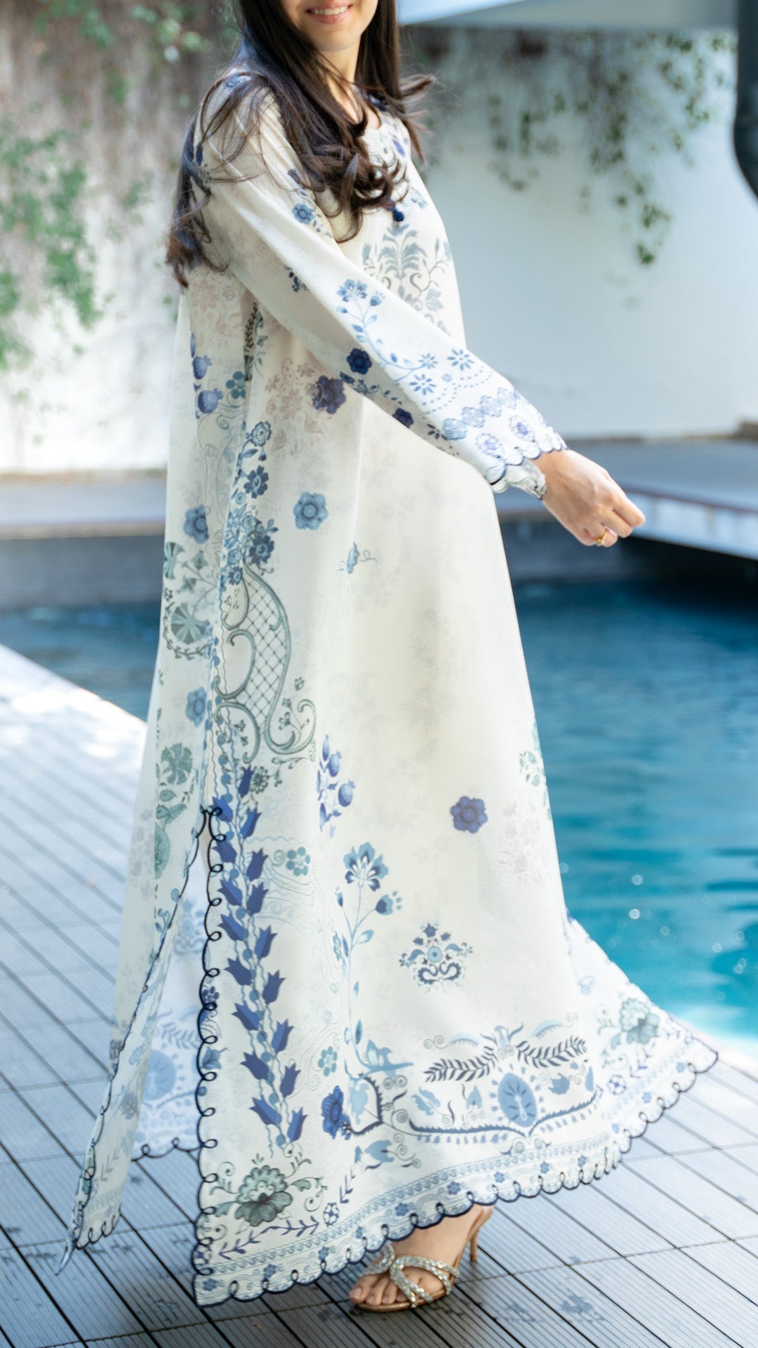 SOLE KAFTAN AND IZAAR