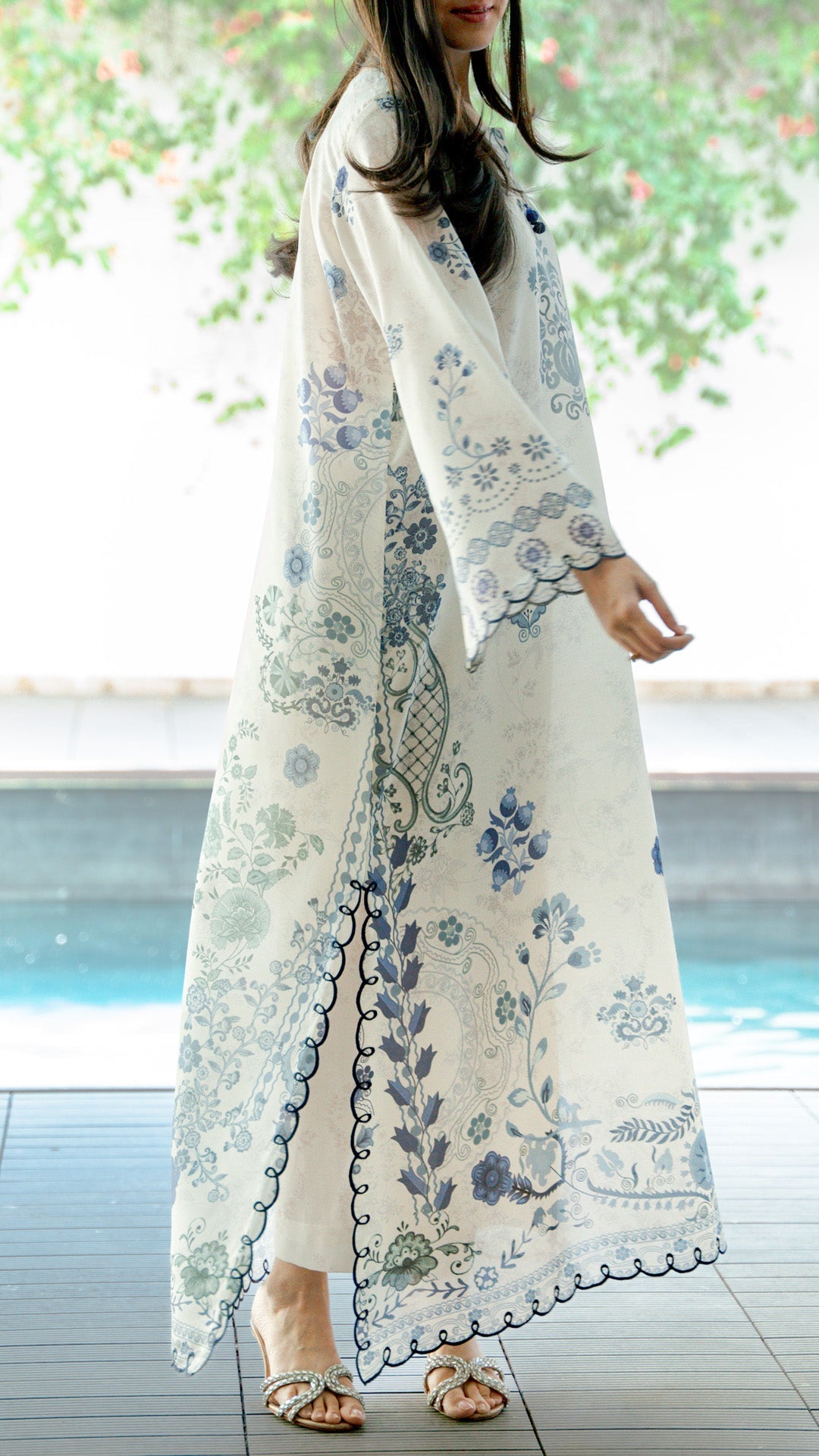 SOLE KAFTAN AND IZAAR
