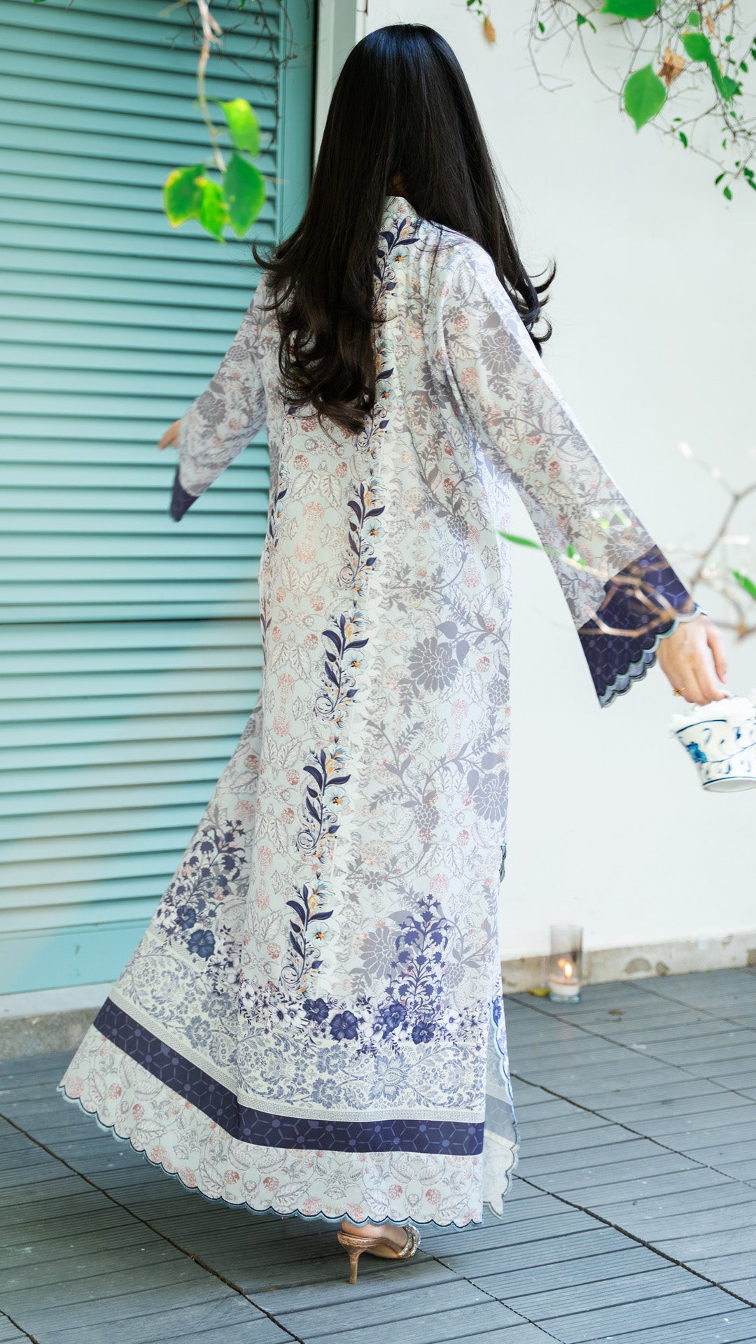 HALO KAFTAN AND IZAAR