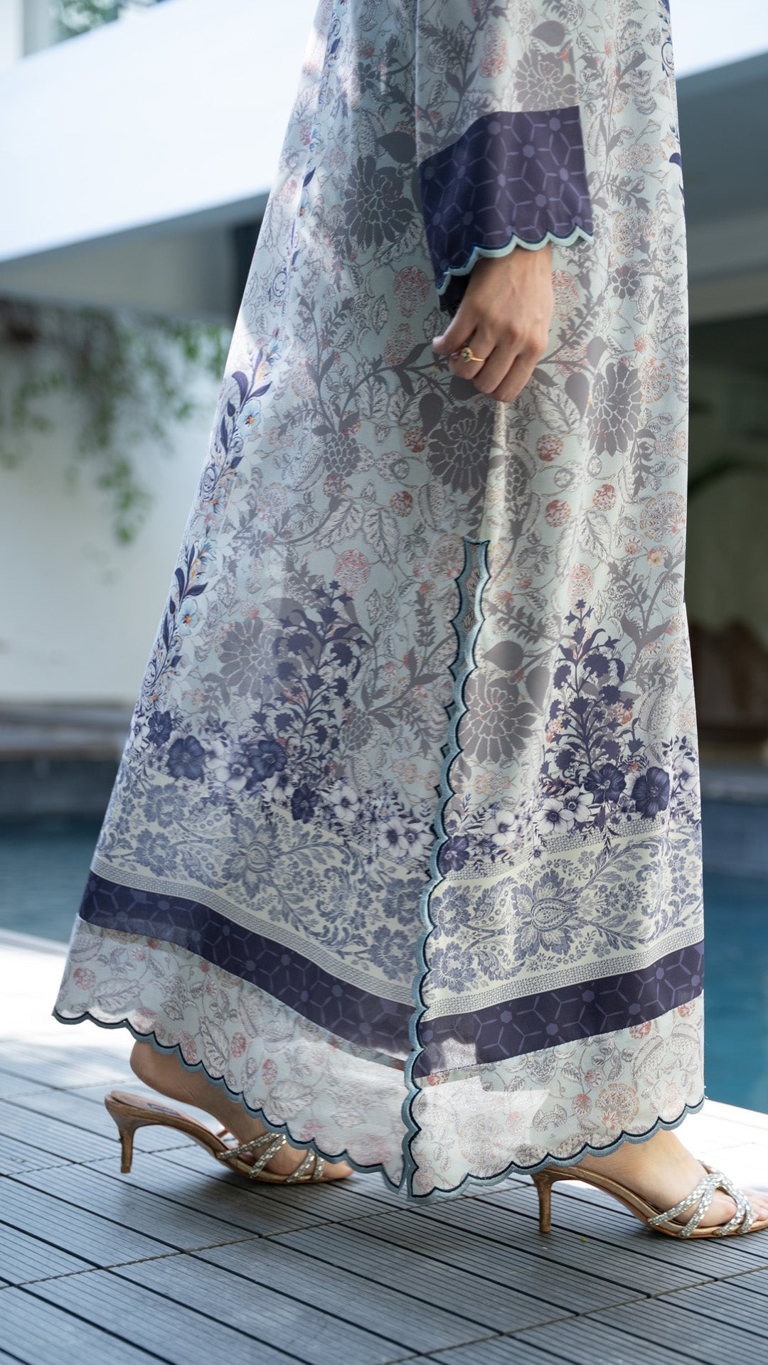 HALO KAFTAN AND IZAAR