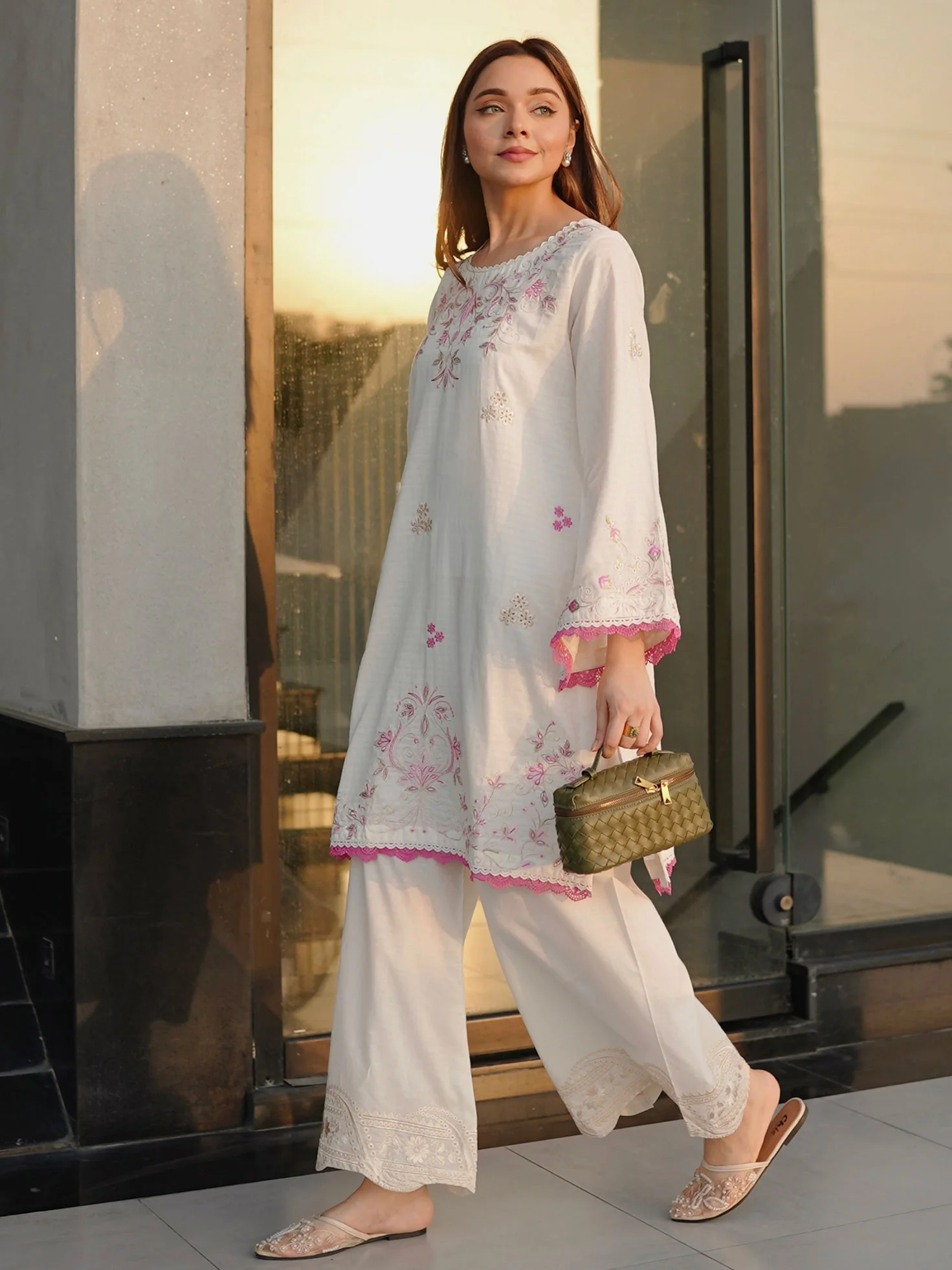 DHANAK SS26DC-2592 - OFF WHITE - COTTON JACQUARD - 2PCS - EMBROIDERED KURTA WITH TROUSER