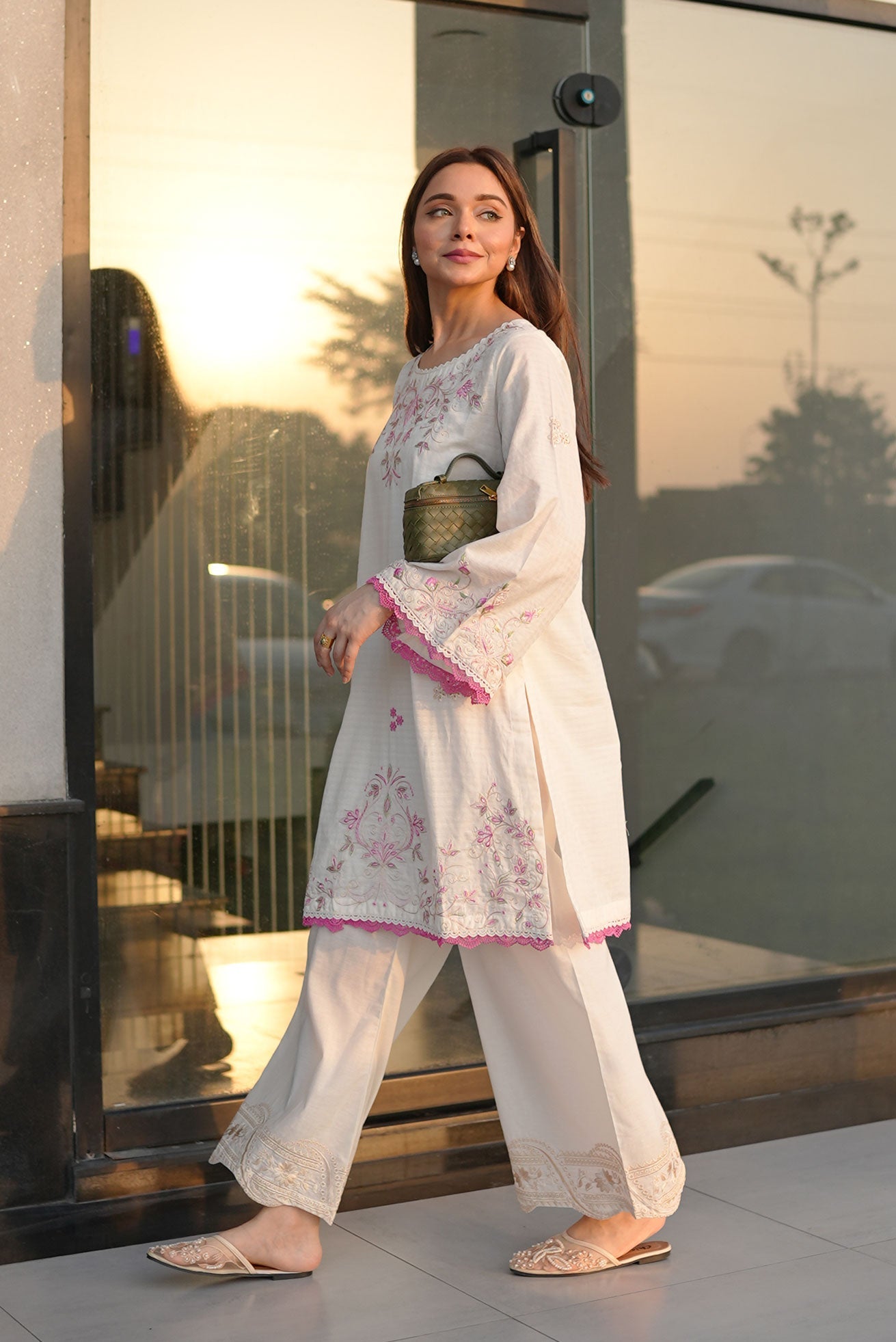 DHANAK SS26DC-2592 - OFF WHITE - COTTON JACQUARD - 2PCS - EMBROIDERED KURTA WITH TROUSER