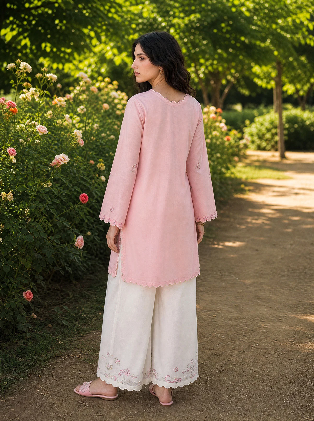 DHANAK SS26DC-2627 LIGHT PINK 2PCS EMBROIDERED KURTA WITH TROUSER