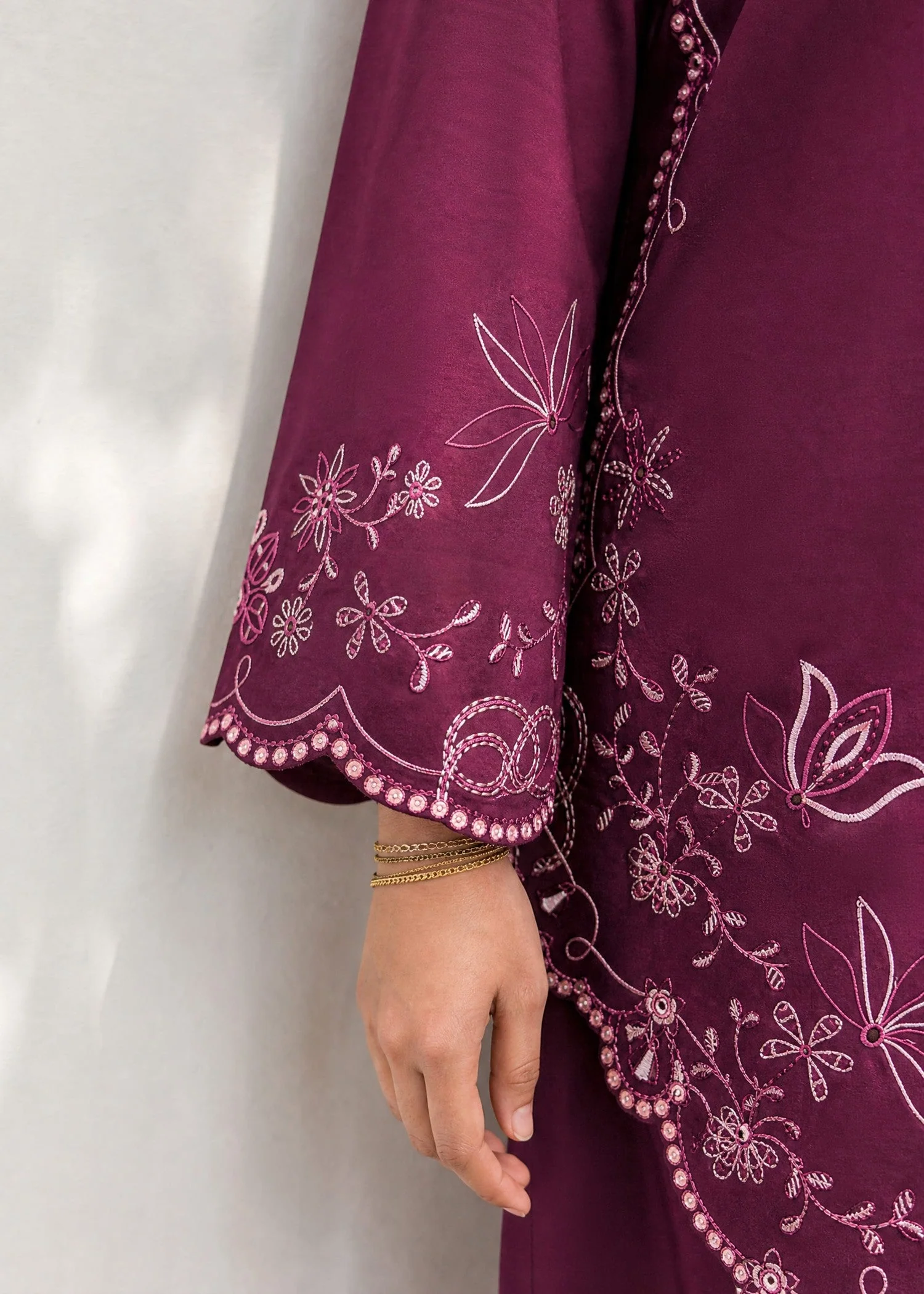 DHANAK SS26DC-2628 PLUM 2PCS EMBROIDERED KURTA WITH TROUSER