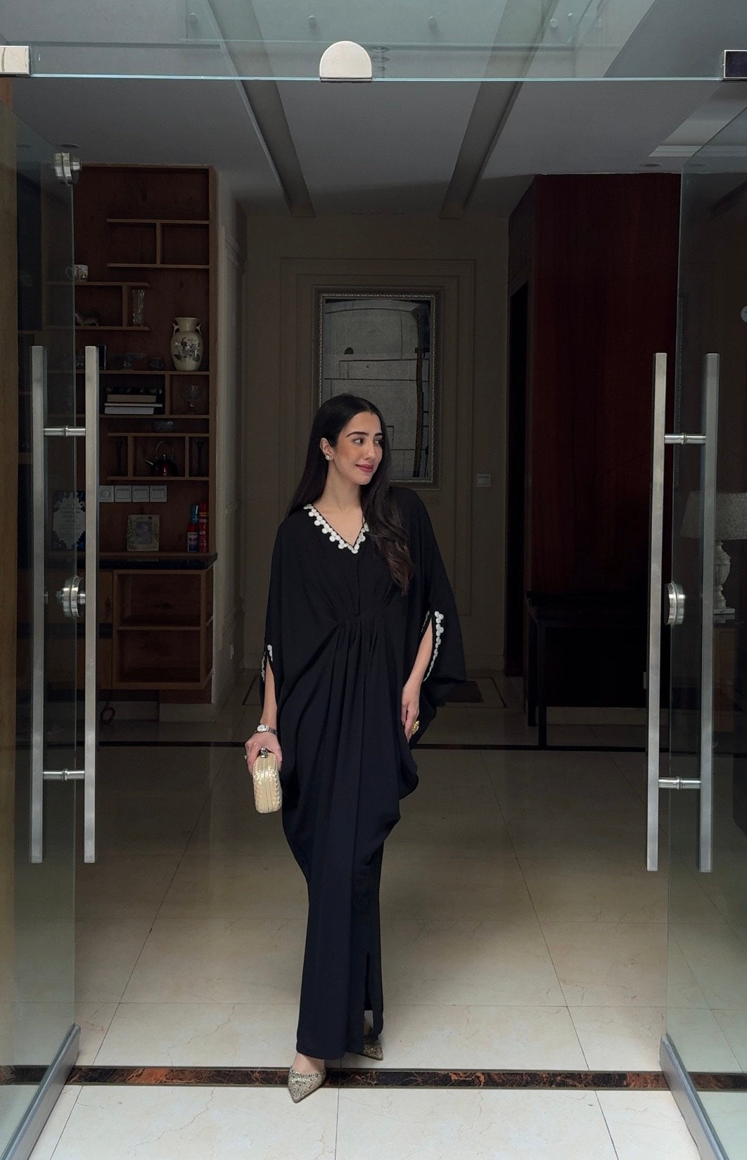 BLACK EMBROIDERED KAFTAN