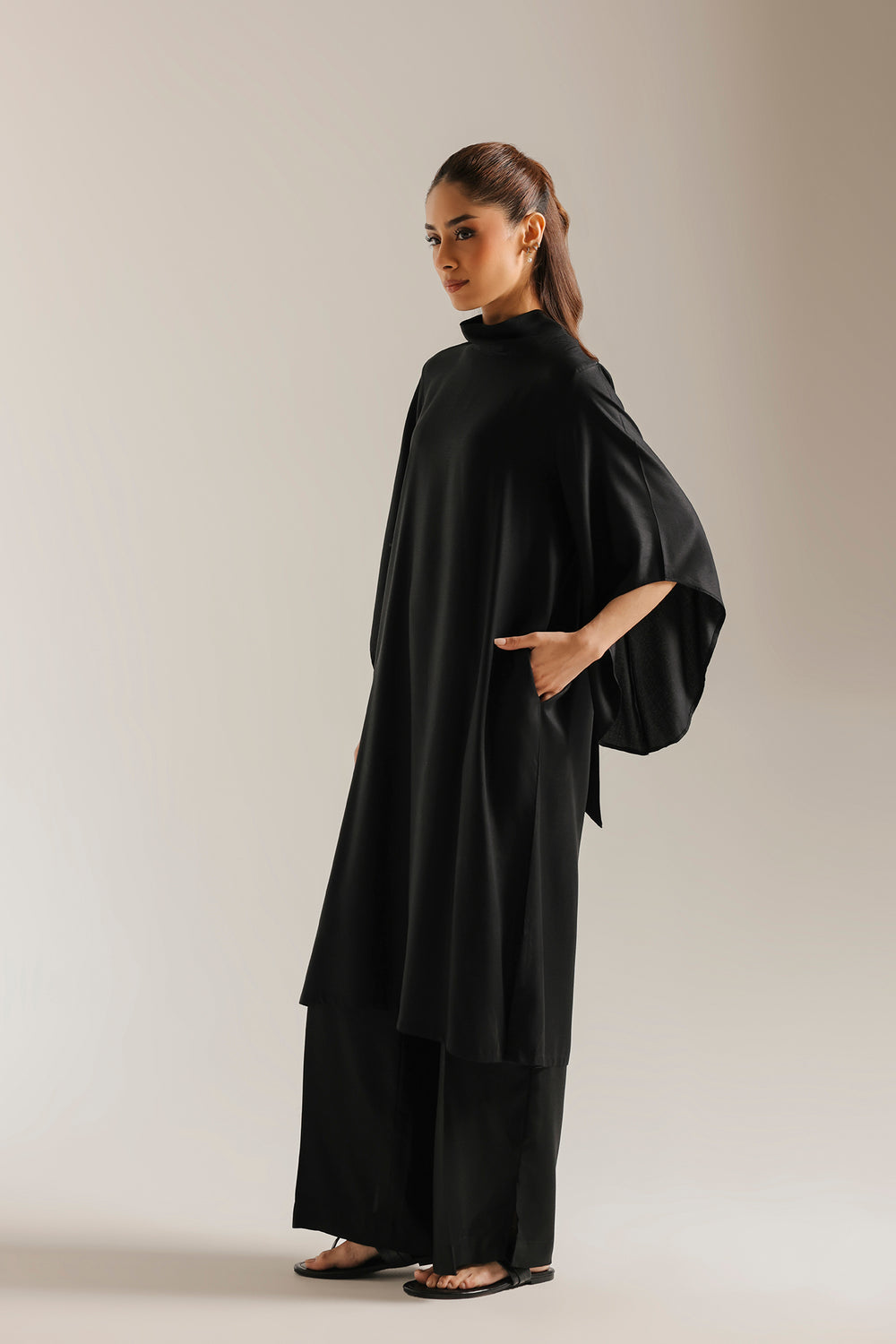 ETHNC SOLID SUIT - BLACK | E9660-102-901