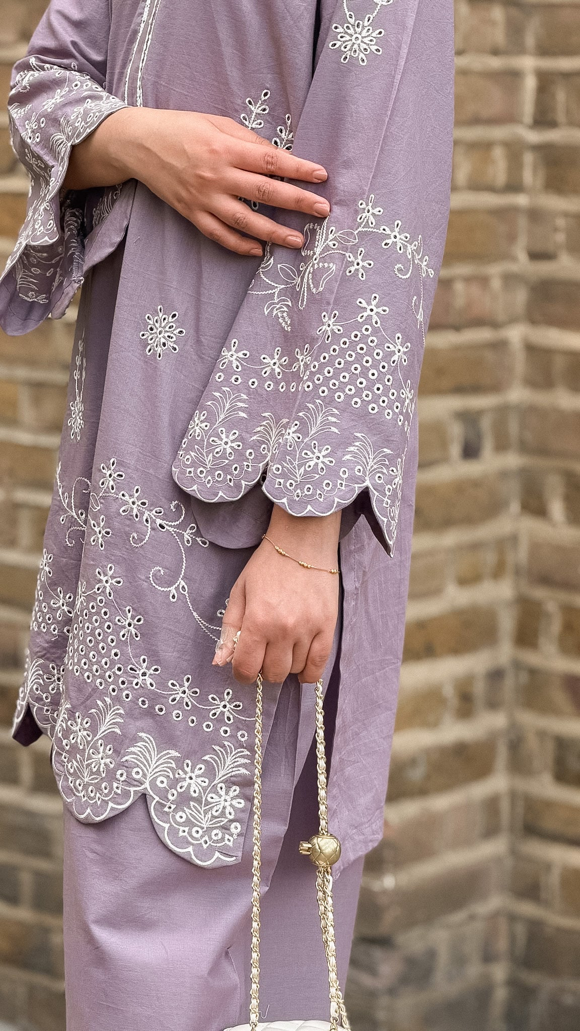 MAUVE SCHIFFLI EMBROIDERED SET