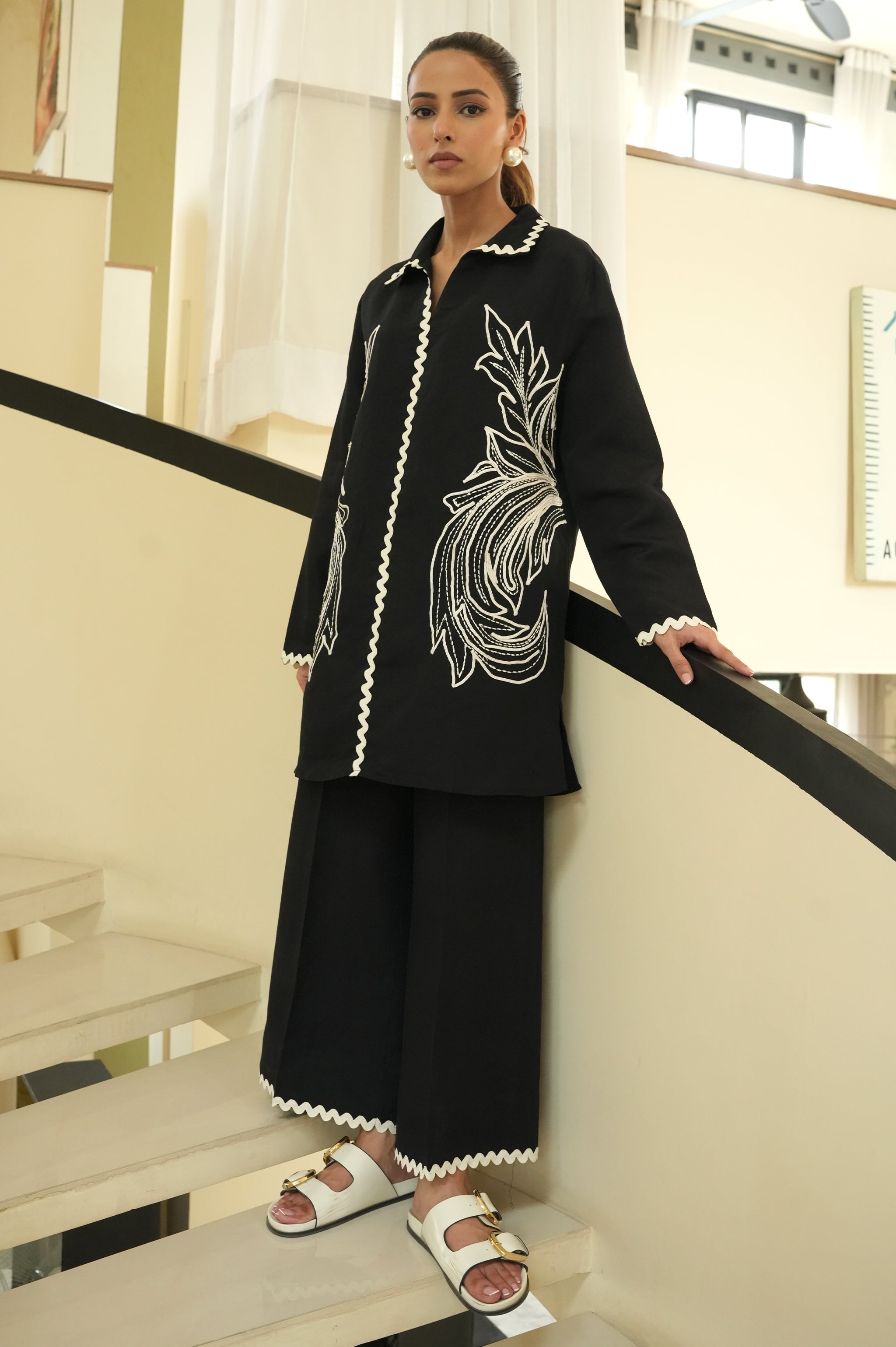 LAALI SET