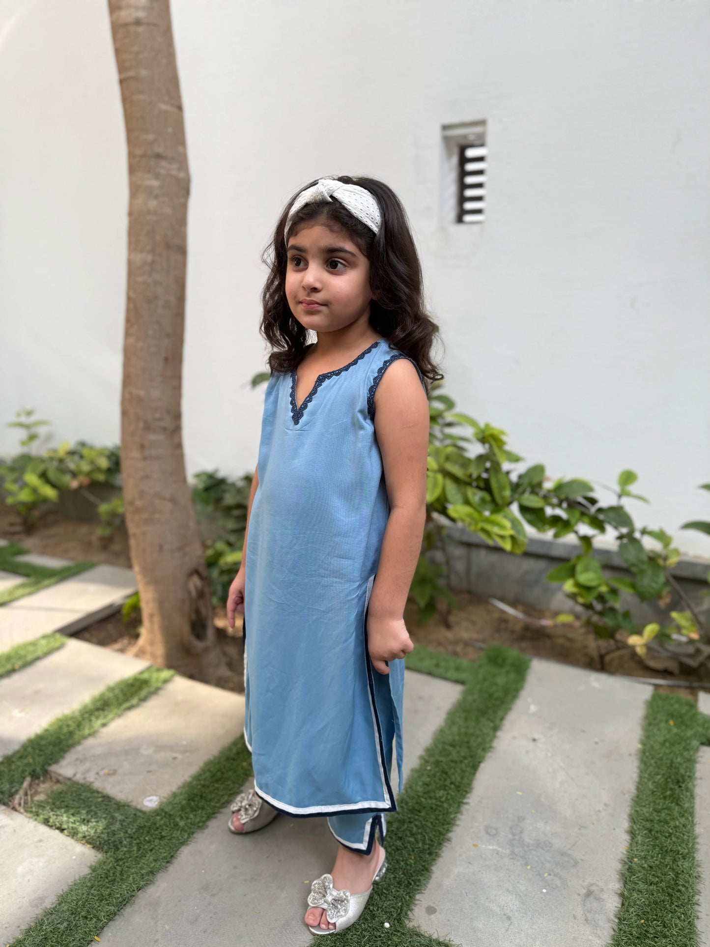 LITTLE SONA