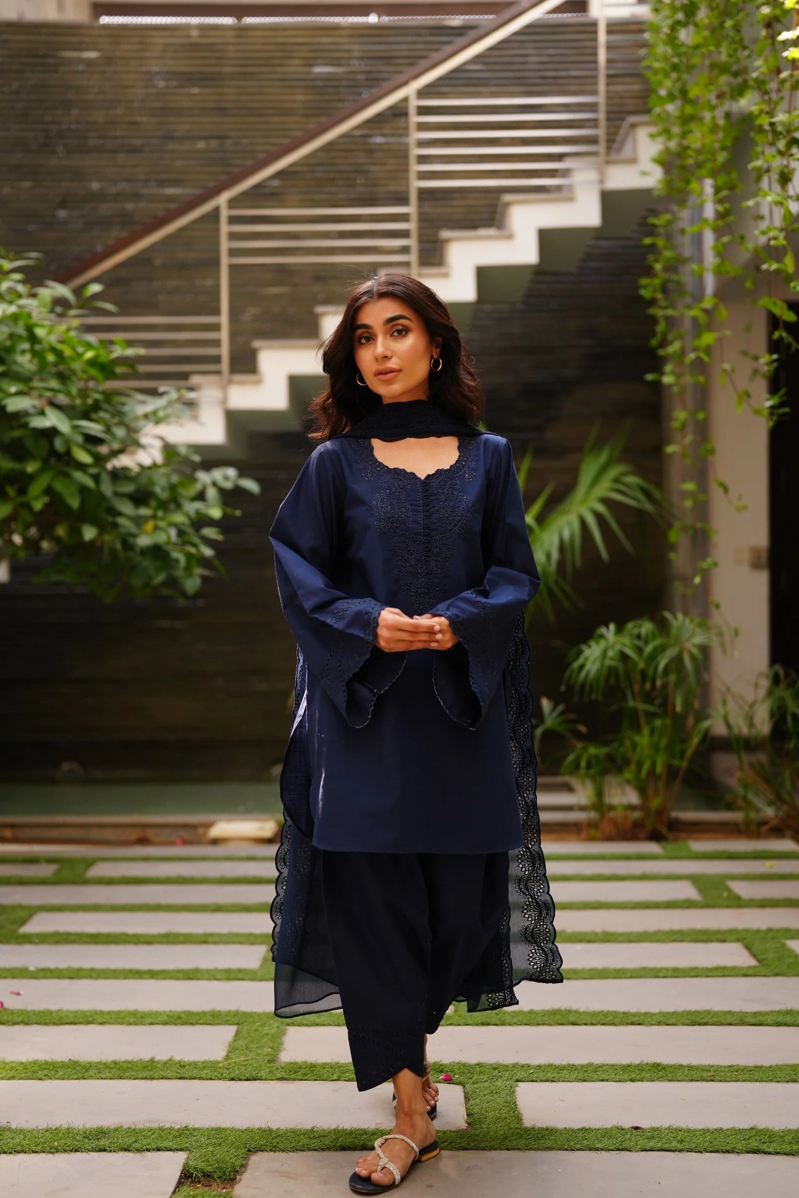 MAHNOOR