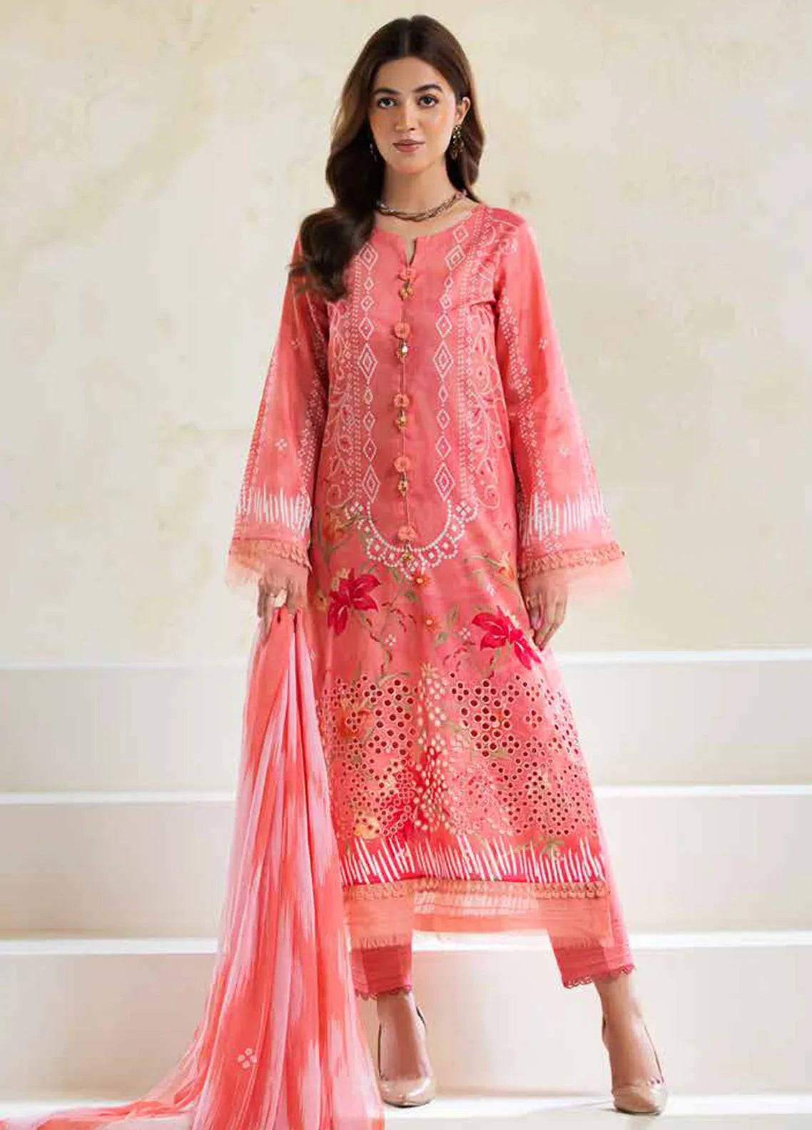 CHIKANKARI LAWN SUIT RA24A AF-82