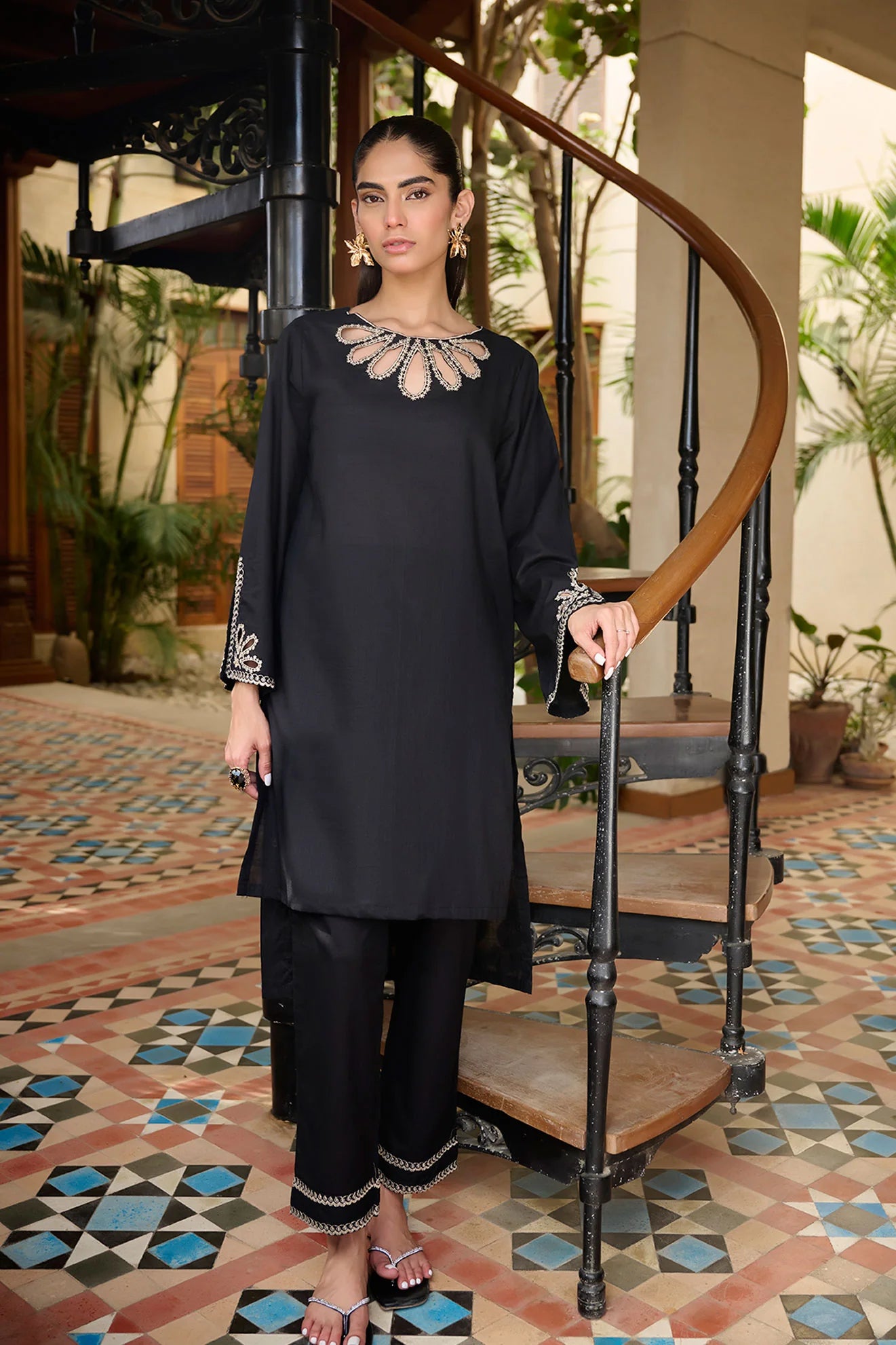 DHANAK SOLIDS | DC-2175 BLACK 2PCS EMBROIDERED KURTA WITH TROUSER