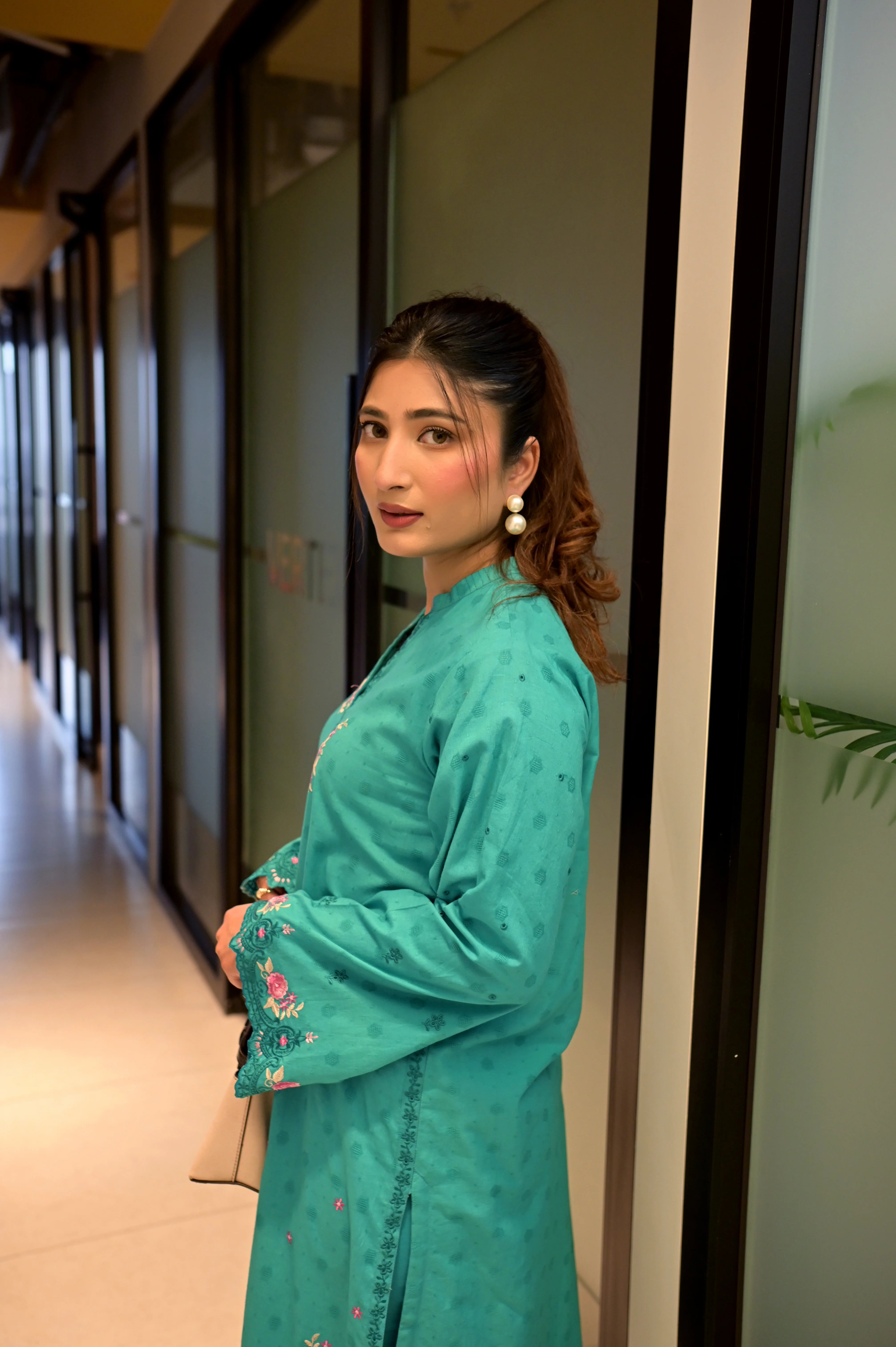 01 PIECE READY TO WEAR EMBROIDERED COTTON JACQUARD SHIRT