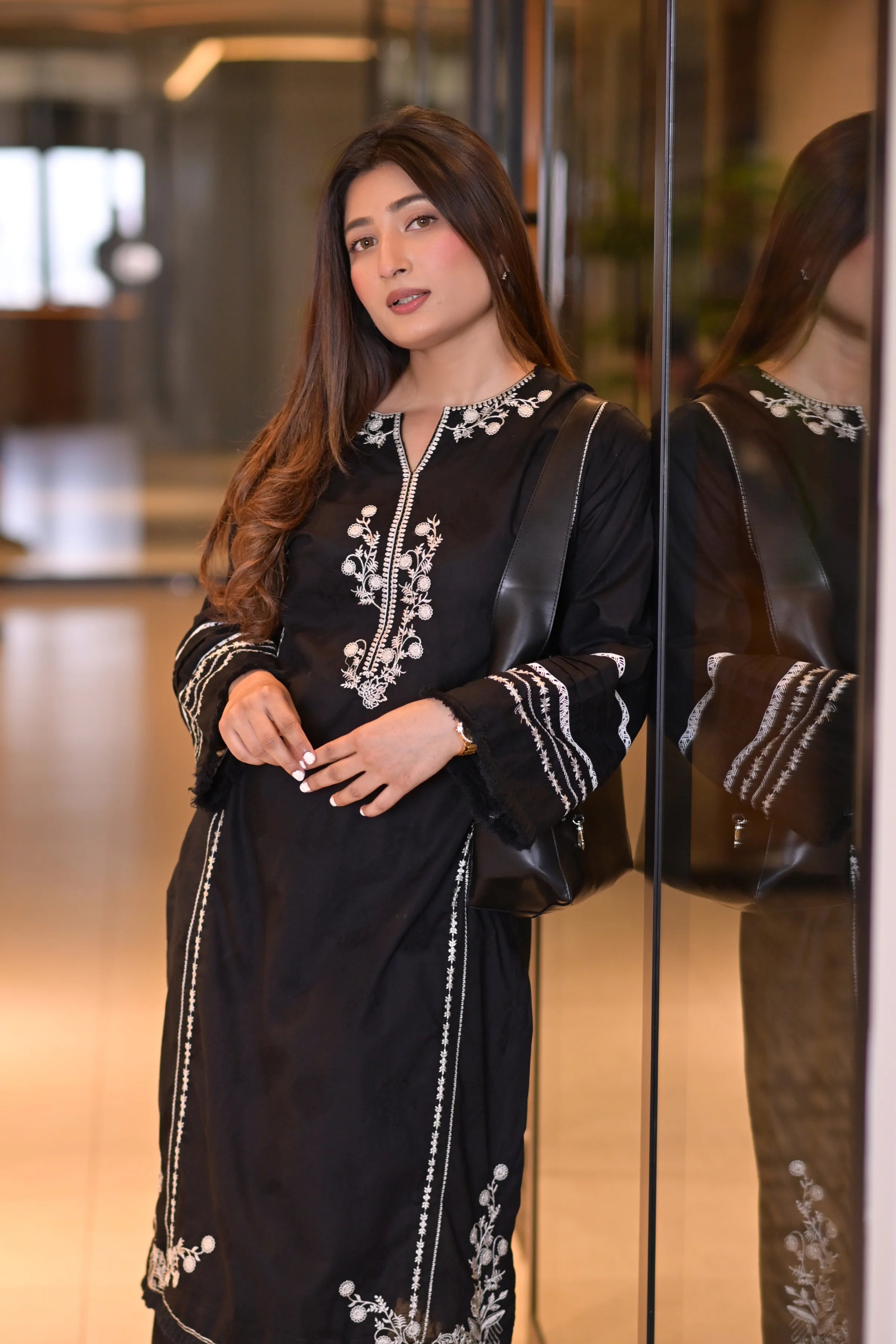 01 PIECE READY TO WEAR EMBROIDERED COTTON JACQUARD SHIRT