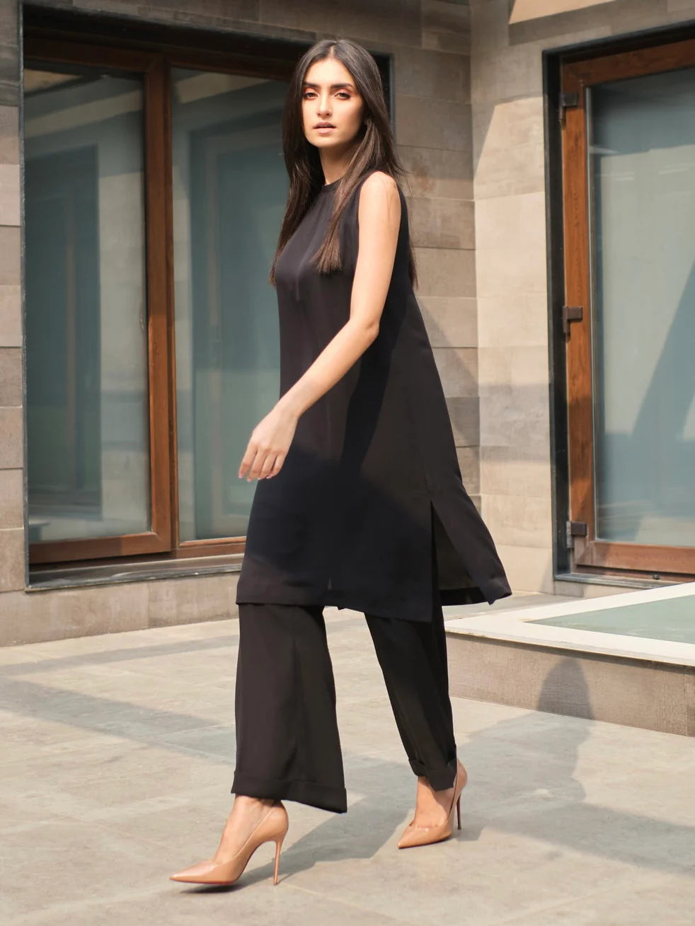 BLACK G-SUIT