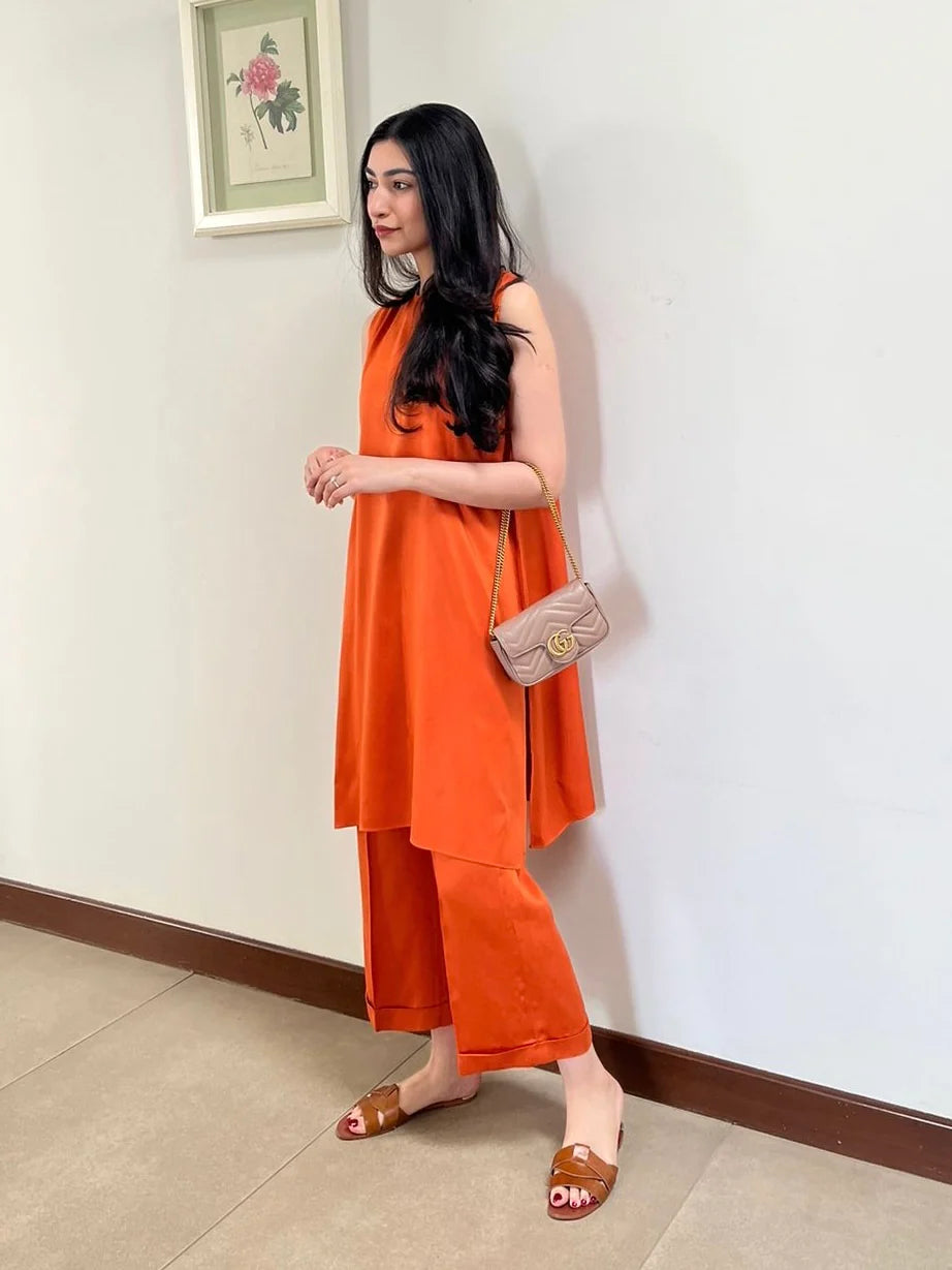 ORANGE G-SUIT