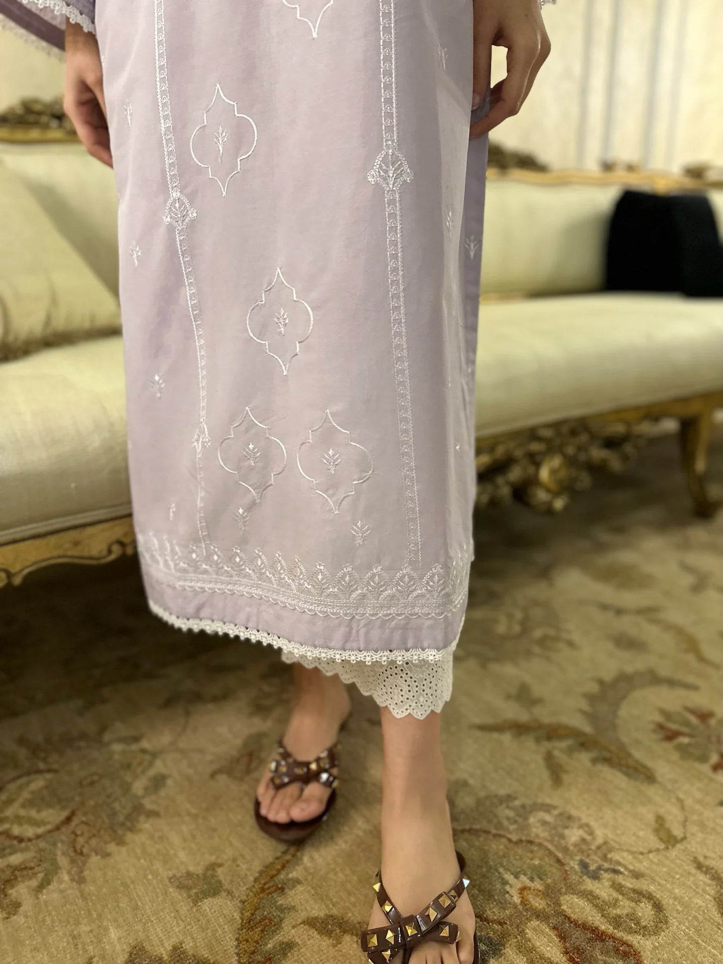 GARDENIA - PALE LILAC EMBROIDERED KURTA