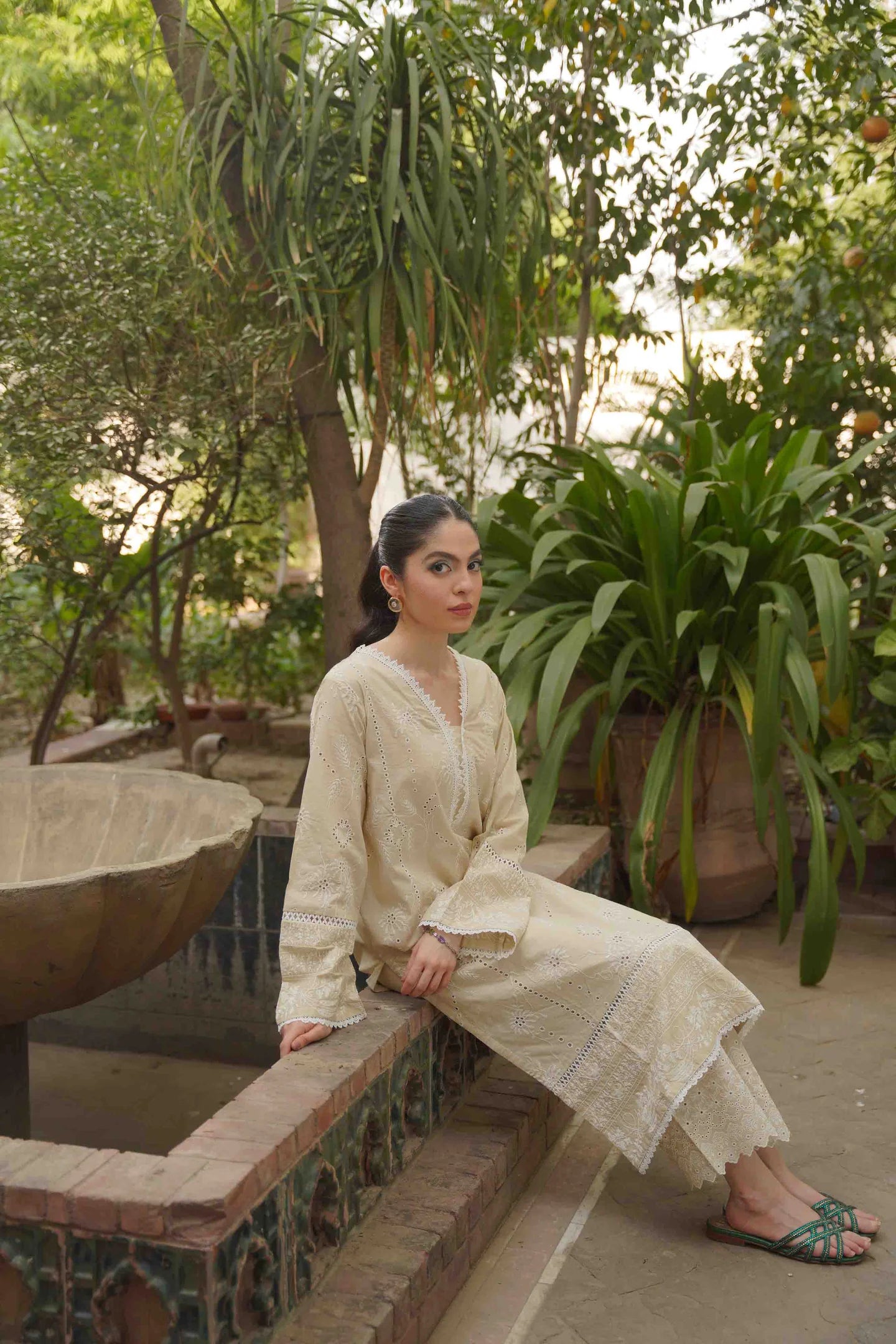 MOON FLOWER - CREAM SCHIFFLI CO-ORD SET