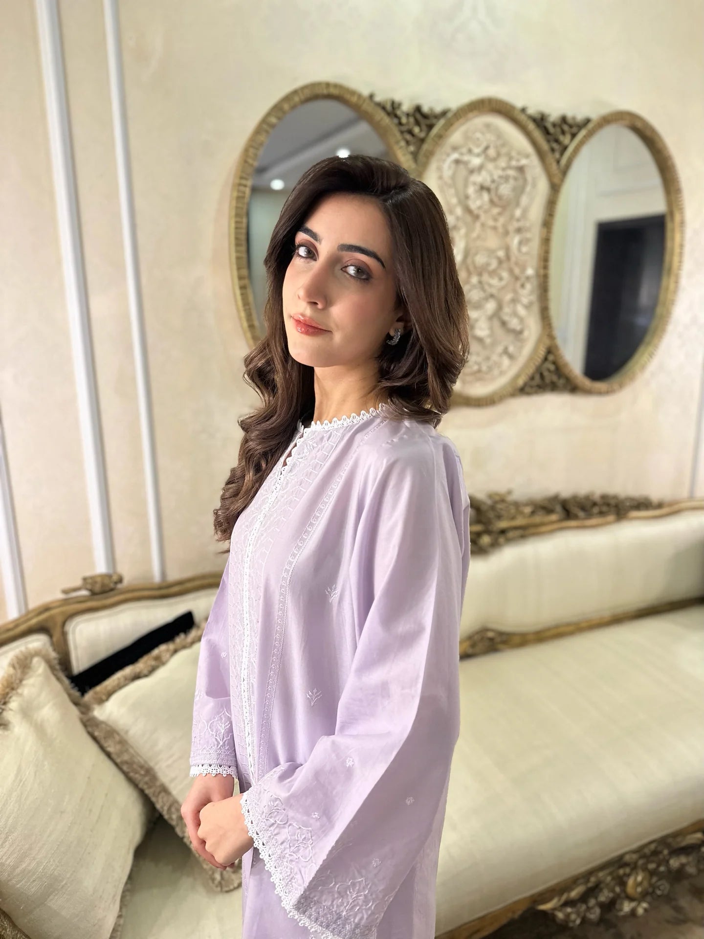 GARDENIA - PALE LILAC EMBROIDERED KURTA