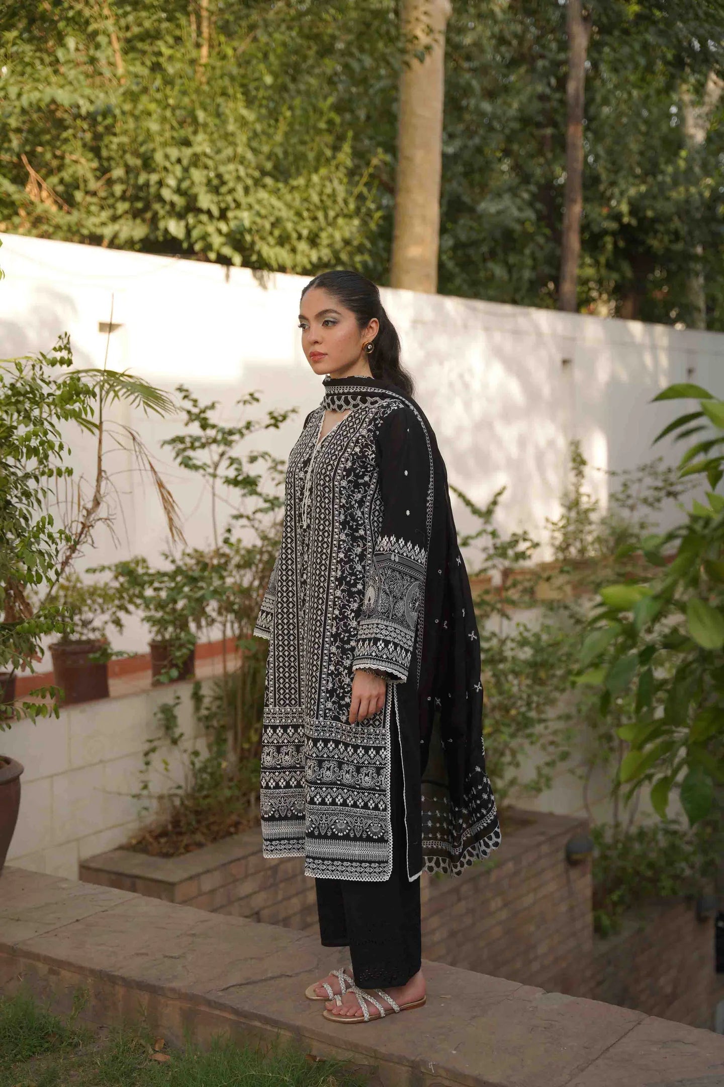 NICOTIANA KURTA - JET BLACK