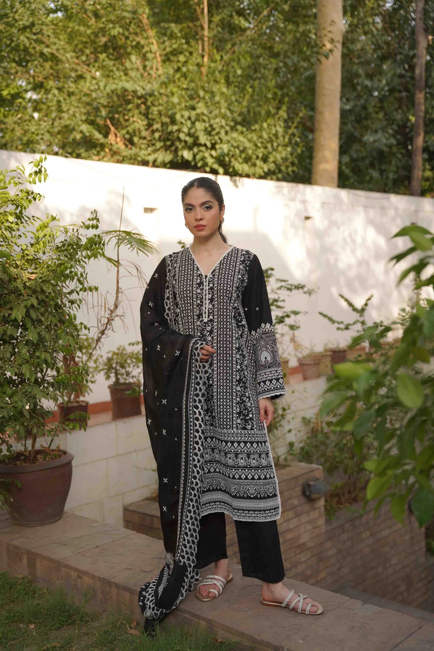 NICOTIANA KURTA - JET BLACK