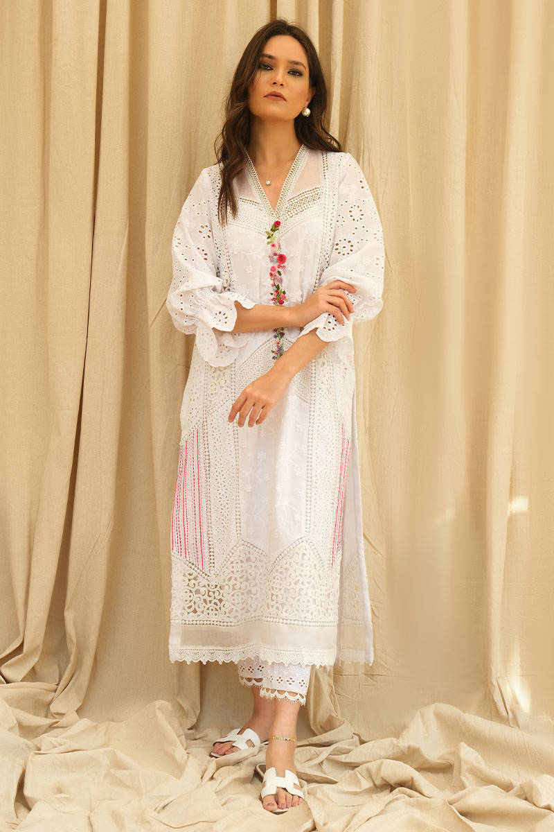 FARIDA HASAN SPRING '23 | WHITE PATCHWORK