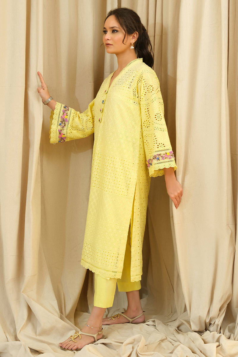 FARIDA HASAN SPRING SUMMER '23 | FRENCH FLORAL CHIKAN