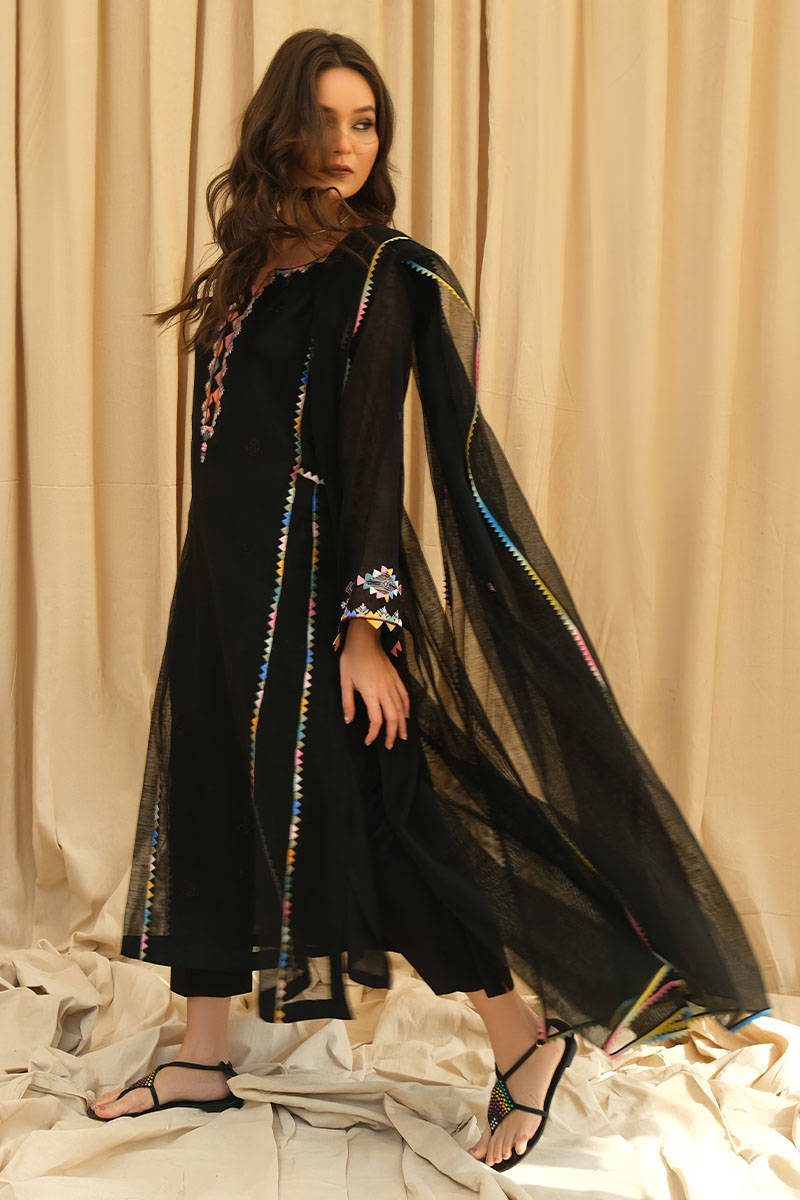 FARIDA HASAN SPRING SUMER '23 | TRIBAL SPRING
