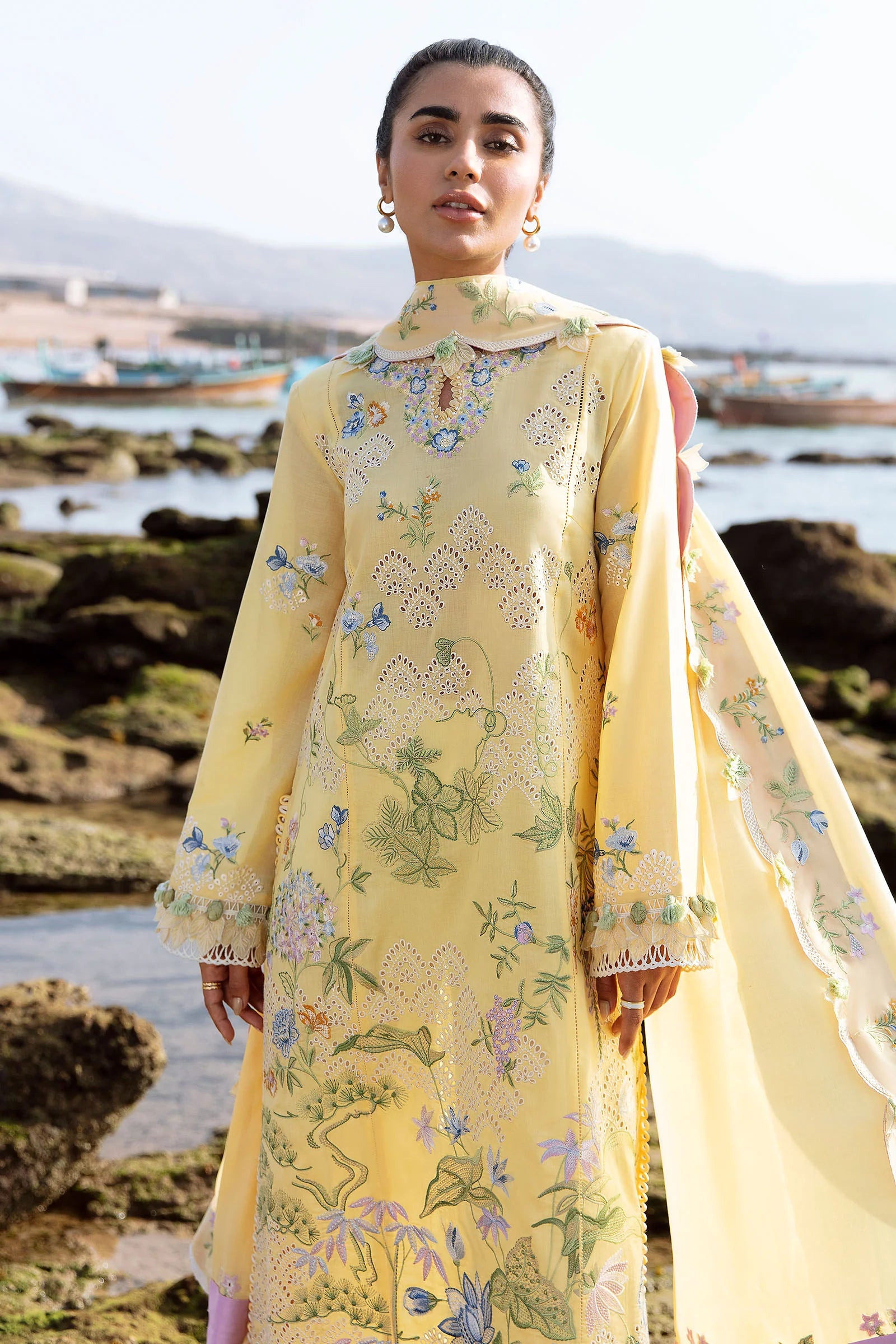 ZAHA LAWN '23 | LANA (ZL23-04 A)