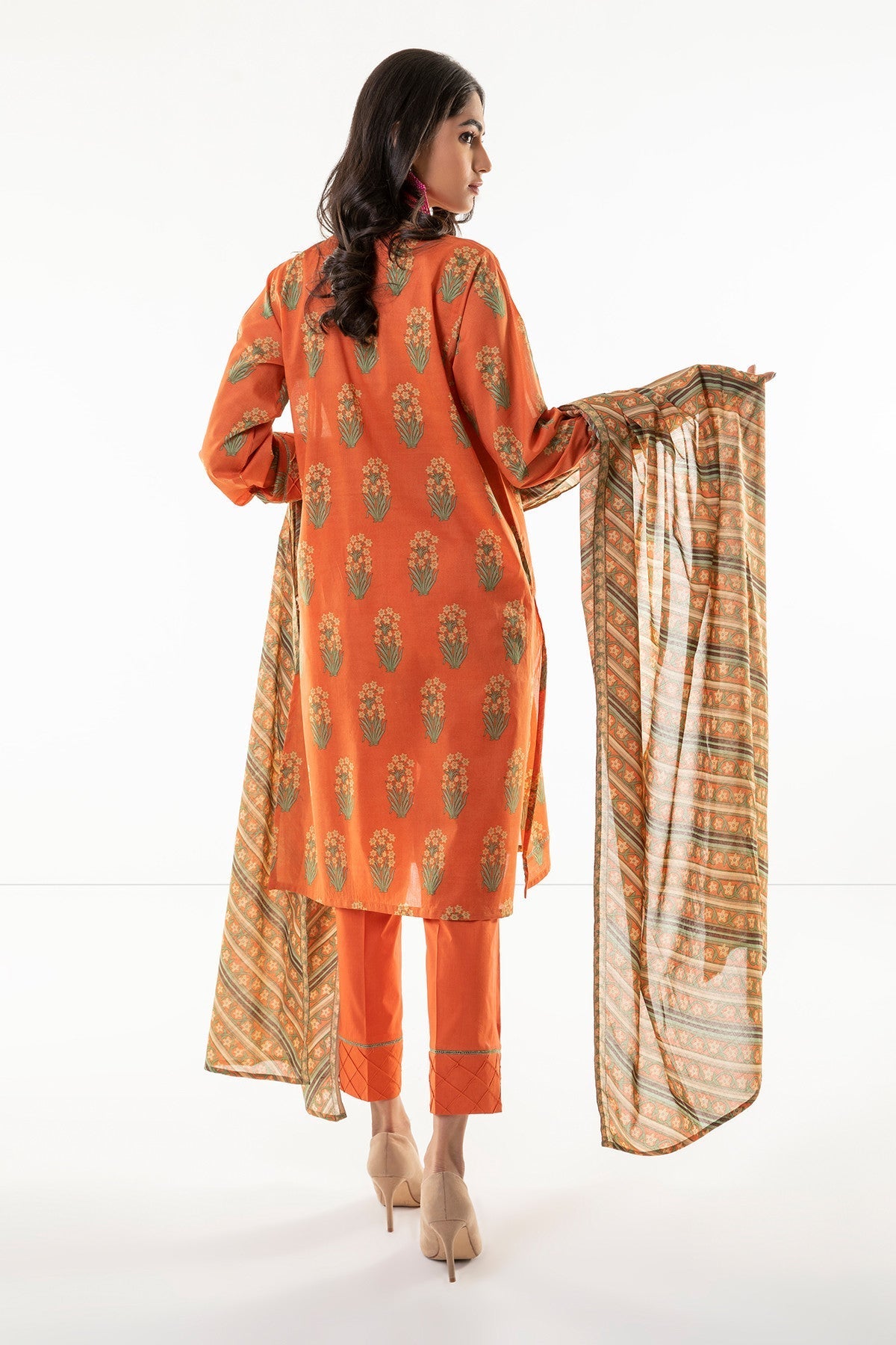 KHAADI PRINTED CAMBRIC LAWN  SUIT | ALA22338