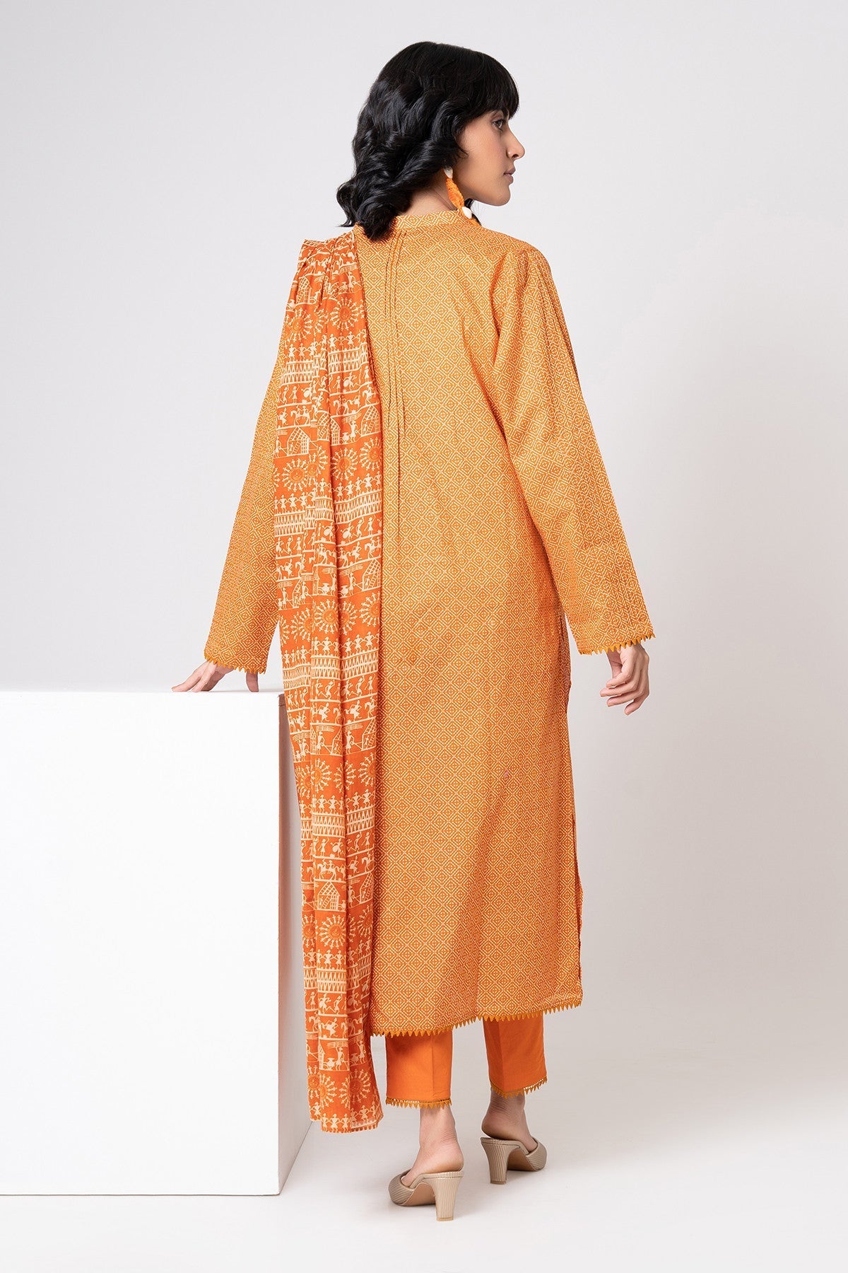 KHAADI PRINTED CAMBRIC LAWN SUIT | ALA22342